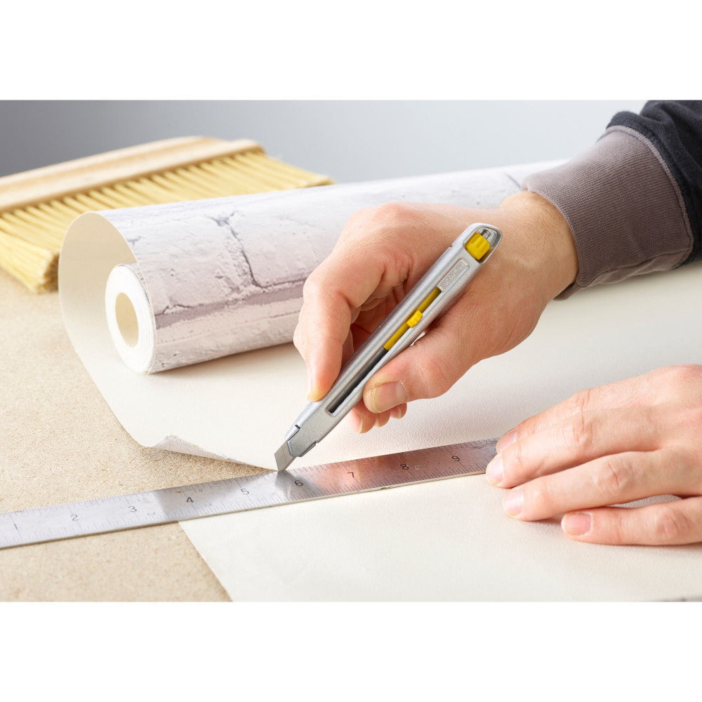 Stanley 0-10-095, Cutter interlock metalic, 135mm + o lama segmentata 9mm