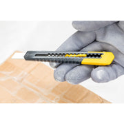 Stanley 0-10-150, Cutter cu blocare prin glisare, dispozitiv de rupere a lamei, 130mm + o lama segmentata 9mm