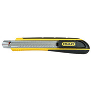 Cumpara acum Cutter Fatmax bimaterial cu blocare prin glisare, + 6 lame segmentate de la Mesterul Minune