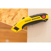 Stanley 0-10-778, Cutter cu lama retractabila FatMax, 180mm + 5 lame trapezoidale 19mm