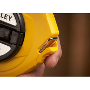 Stanley 0-34-102, ruleta inchisa cu banda de otel 10m, carlig pliabil, lama protejata, manivela pentru mulinare, 10m x 10mm, blister