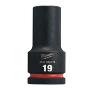 Cumpara Milwaukee 4932480379 CHEIE TUBULARA IMPACT SHW 3/4 LUNGA 19 MM de la Mesterul Minune