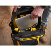 Cumpara acum Rucsac pentru scule, pe roti, FatMax, pentru regim greu, comp. laptop de la Mesterul Minune