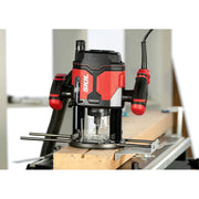 SKIL 1860 AA Freza electrica VA1E1860AA, 11000 - 28000 rpm, cursa max. 55mm, 1400W, + accesorii