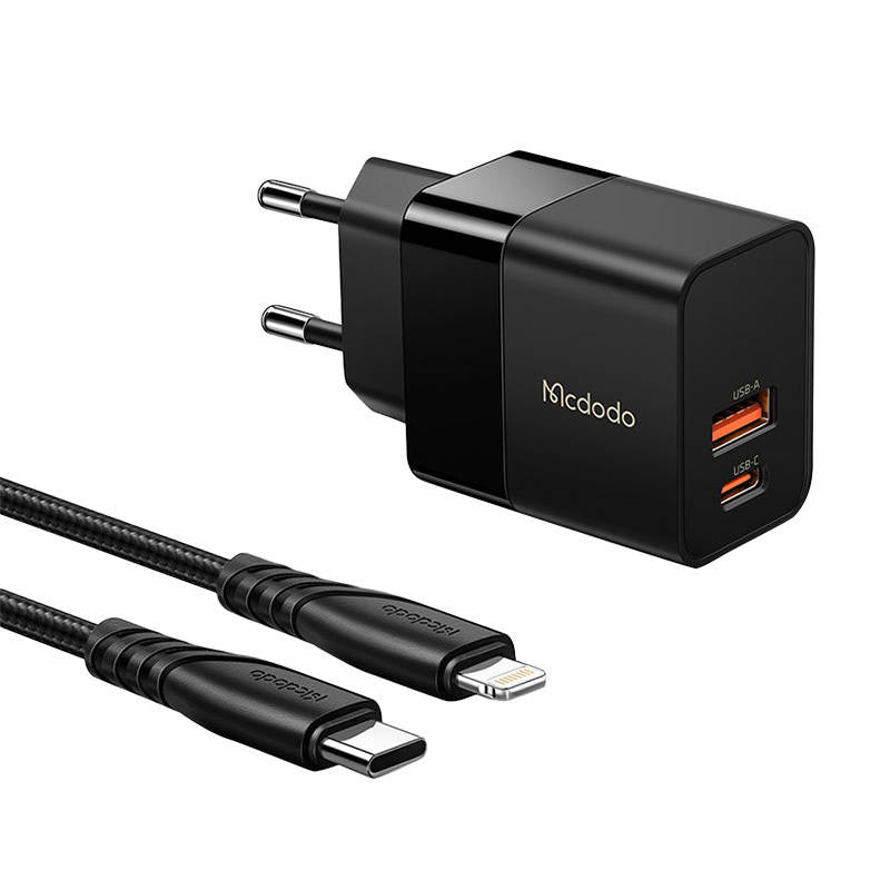Cumpara acum Mcdodo CH-1952 USB + USB-C, încărcător de rețea 20W + cablu USB-C la Lightning (negru) de la Mesterul Minune