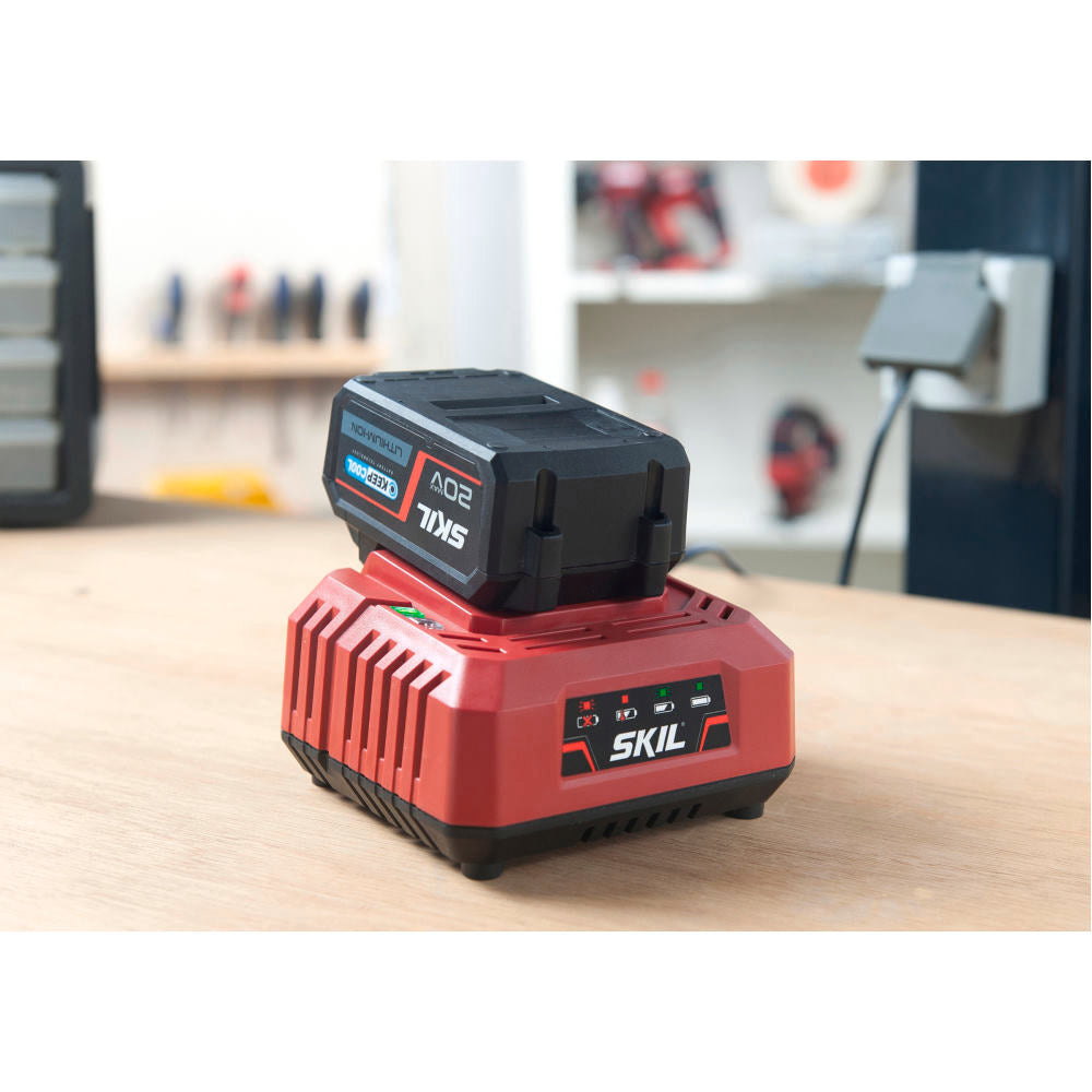 SKIL 3112 BA, Set incarcator si doi acumulatori Li-Ion 20V Max, 4.0Ah, PWRCORE 20, indicator LED