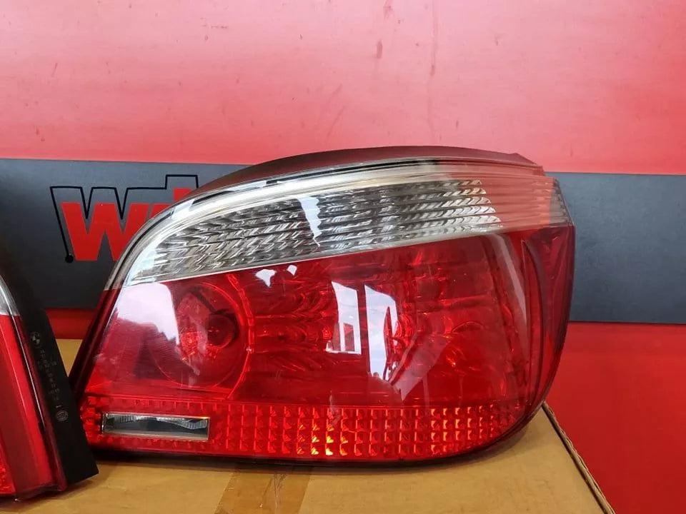 Stopuri HELLA pentru BMW E60 Sedan - HELLA