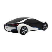 Cumpara acum RASTAR R/C 1:24 BMW i8 mașină controlată de la distanță - sensibilă la UV (alb și galben) de la Mesterul Minune