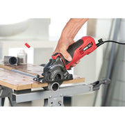 SKIL 5360 GA Fierastrau compact pentru materiale diverse, 600W, cu accesorii si geanta de transport