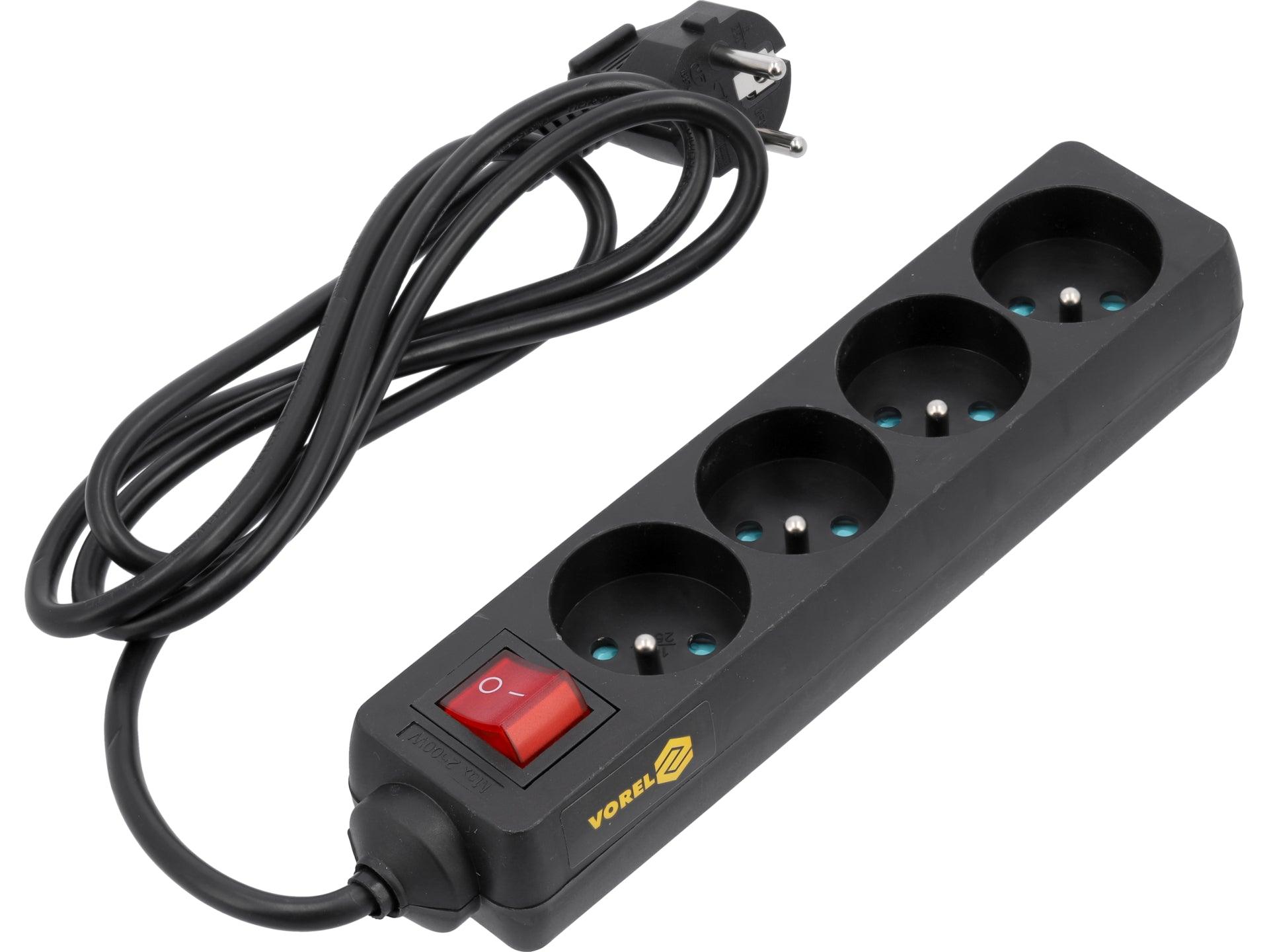 PRELUNGITOR CU ÎNTRERUPĂTOR, 4 PRIZE CU ÎMPĂMÂNTARE, 1.5M VOREL 72630