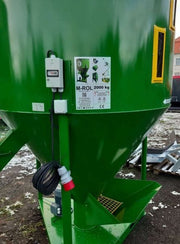 Amestecator furaje 1500 kg, volum 2635 l , M-ROL, Polonia