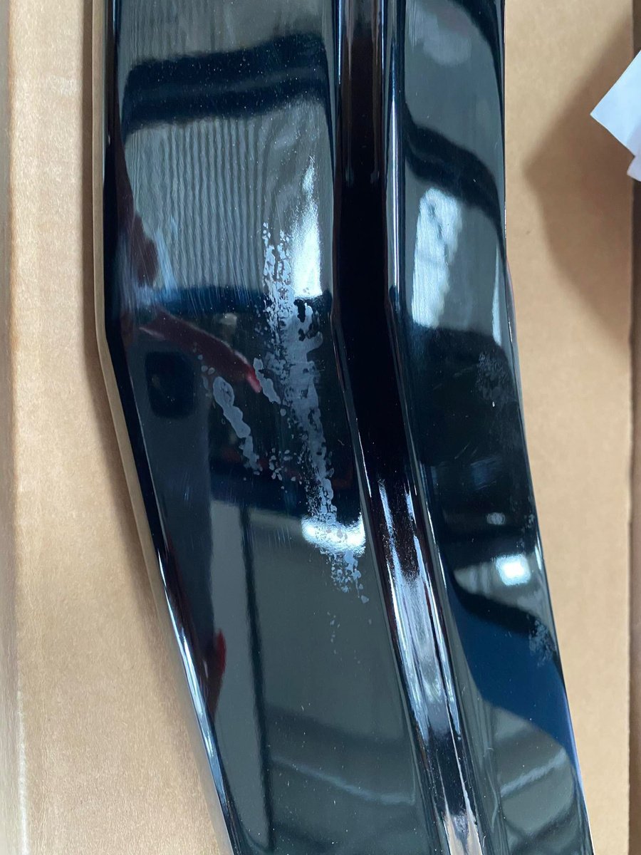 Diffuzor bara fata Mercedes-Benz Clasa A W177, negru lucios - OT-0080