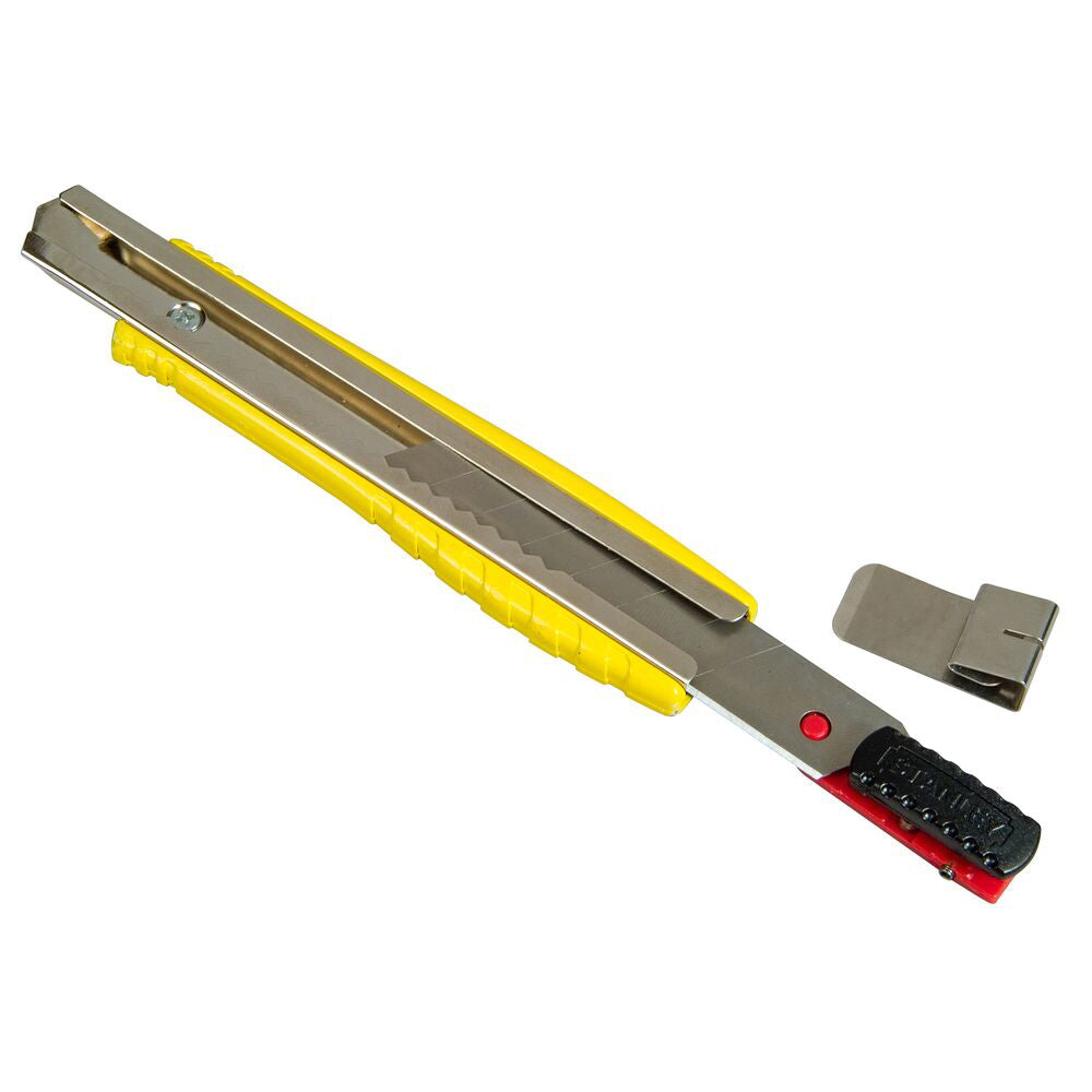Cumpara acum Cutter FatMax in carcasa metalica, 160mm + o lama segmentata 9mm de la Mesterul Minune