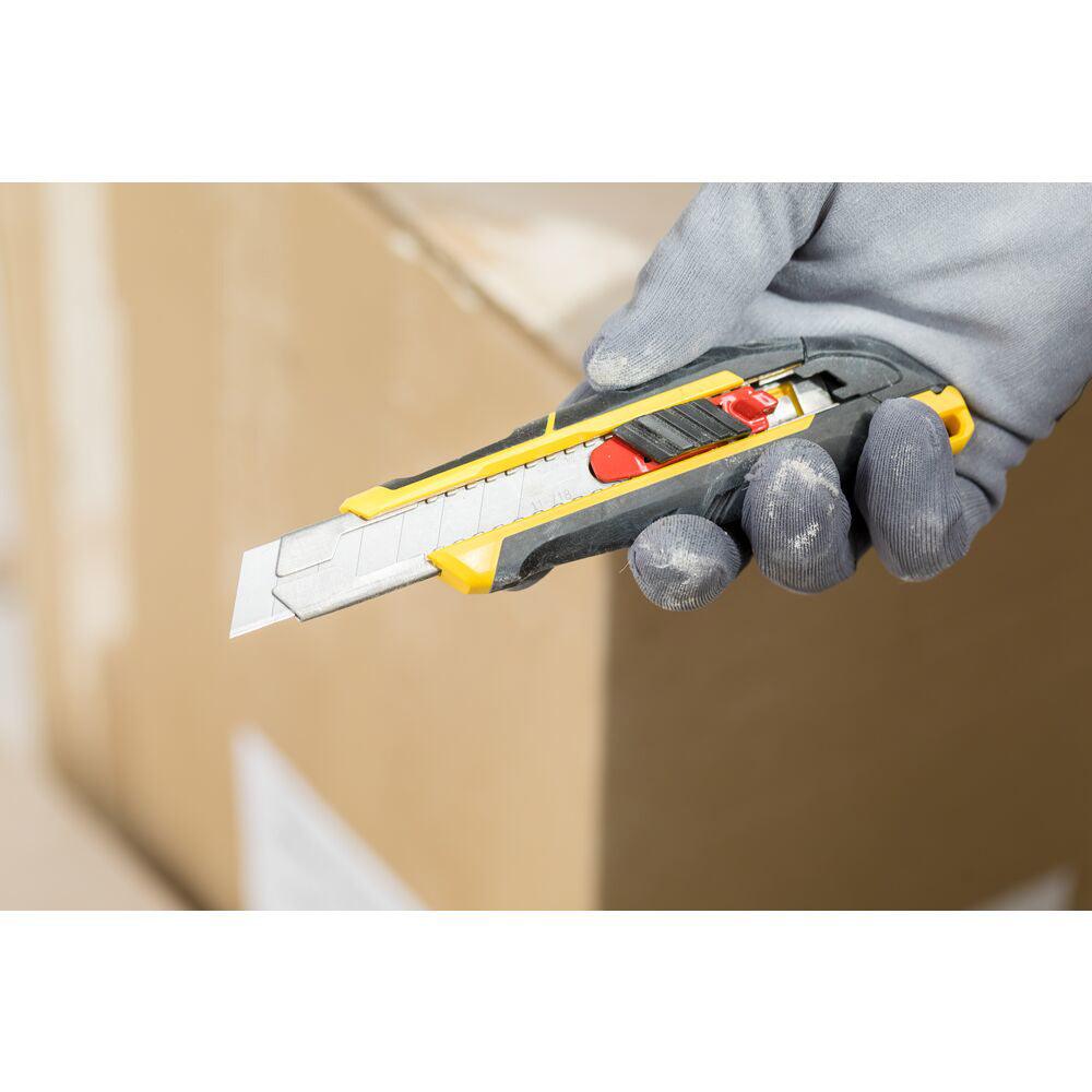 Stanley FMHT10338-0, Cutter FatMax cu sistem de blocare culisant, 170mm + o lama segmentata 18mm