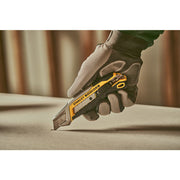 Stanley FMHT10594-0, Cutter Snap-Off FatMax cu blocare prin glisare, 170mm, + o lama segmentata 18mm