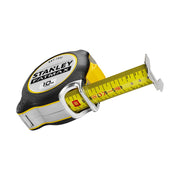 Cumpara acum ruleta FatMax Pro 10m, BladeShield, BladeArmor, 10m x 32mm, frana cu de la Mesterul Minune