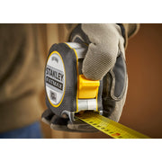 Cumpara acum ruleta FatMax Pro 10m, BladeShield, BladeArmor, 10m x 32mm, frana cu de la Mesterul Minune