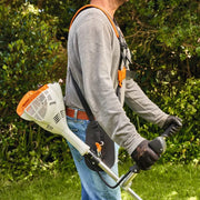 Cumpara Motocoasă pe benzină STIHL FS 56 – Putere optimă și confort pentru suprafețe mari de la Mesterul Minune