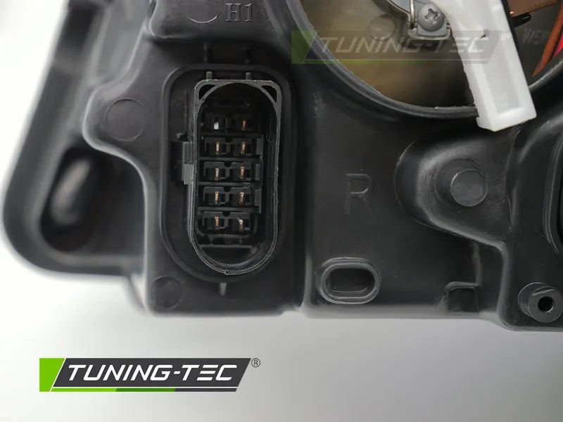 Far BLACK TYC partea stanga pentru VW POLO 9N3 05-09 - FVW04L