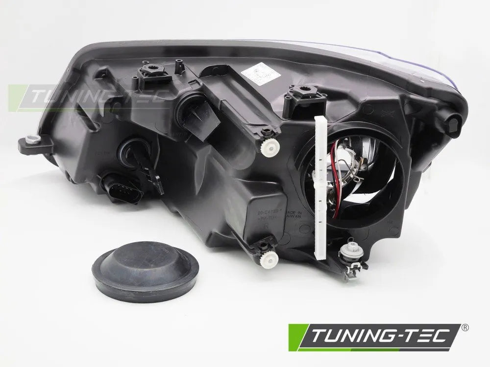 Far Dreapta BLACK H4 TYC pentru VW CADDY 11-14 - FVW08R