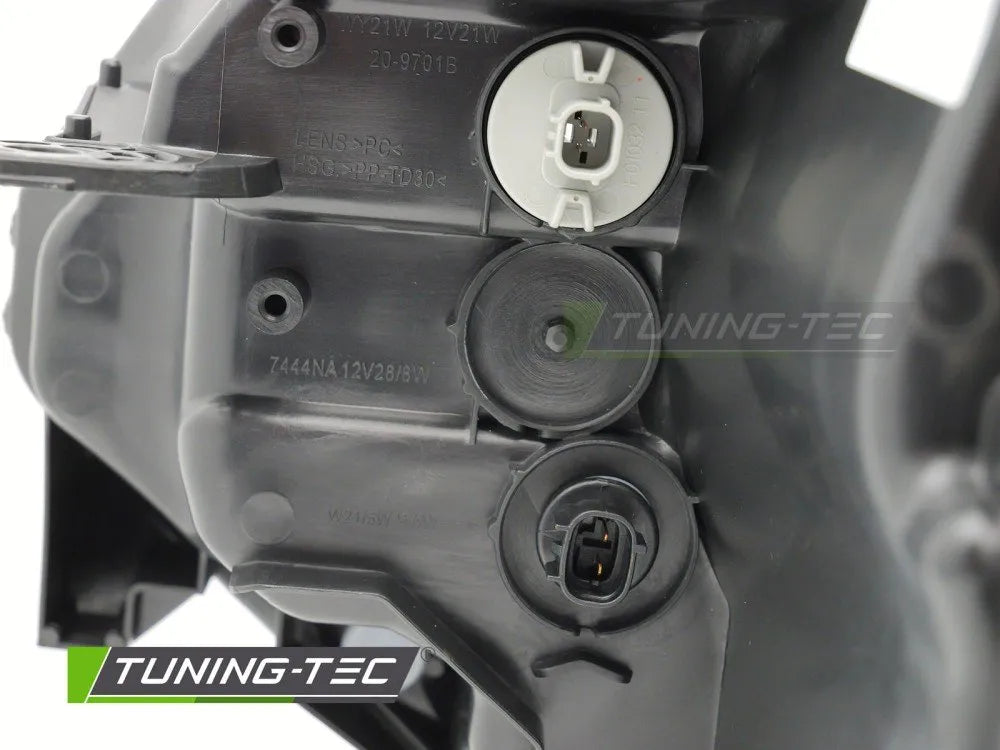 Far Dreapta Black TYC pentru HONDA HR-V II 15-18 - FHO08R