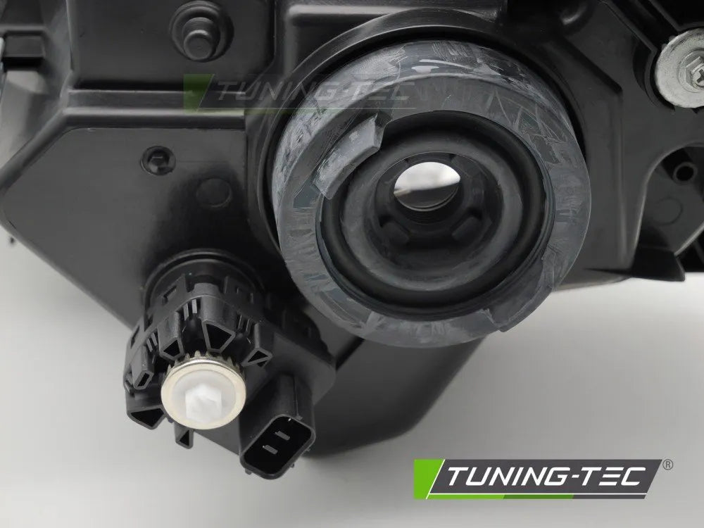 Far Dreapta TYC pentru MITSUBISHI L200 15-19 - FMI01R