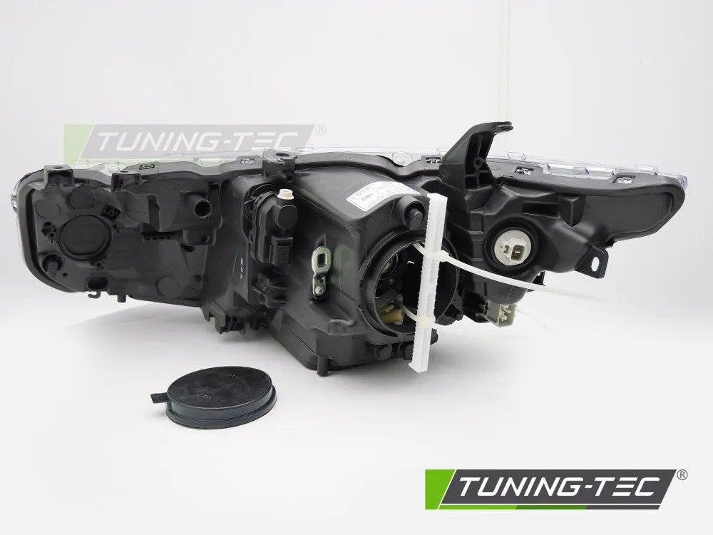 Far Dreapta TYC pentru TOYOTA AURIS II 15-18 - FTO01R