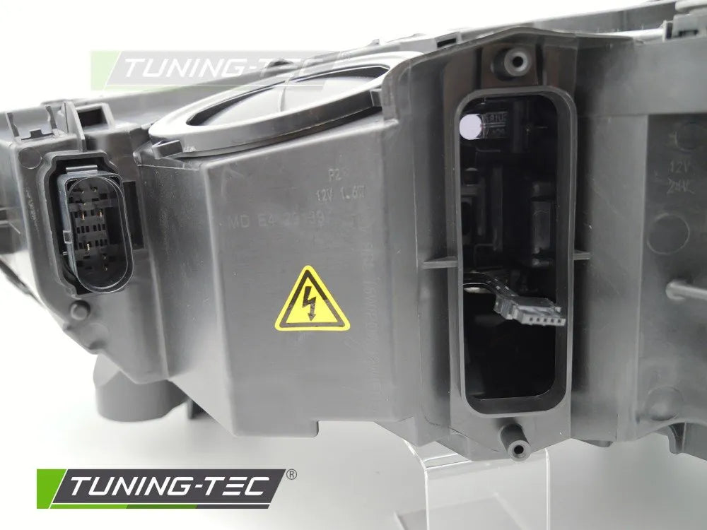 Far Stanga Xenon TYC pentru AUDI Q7 15-19 - FAU21L