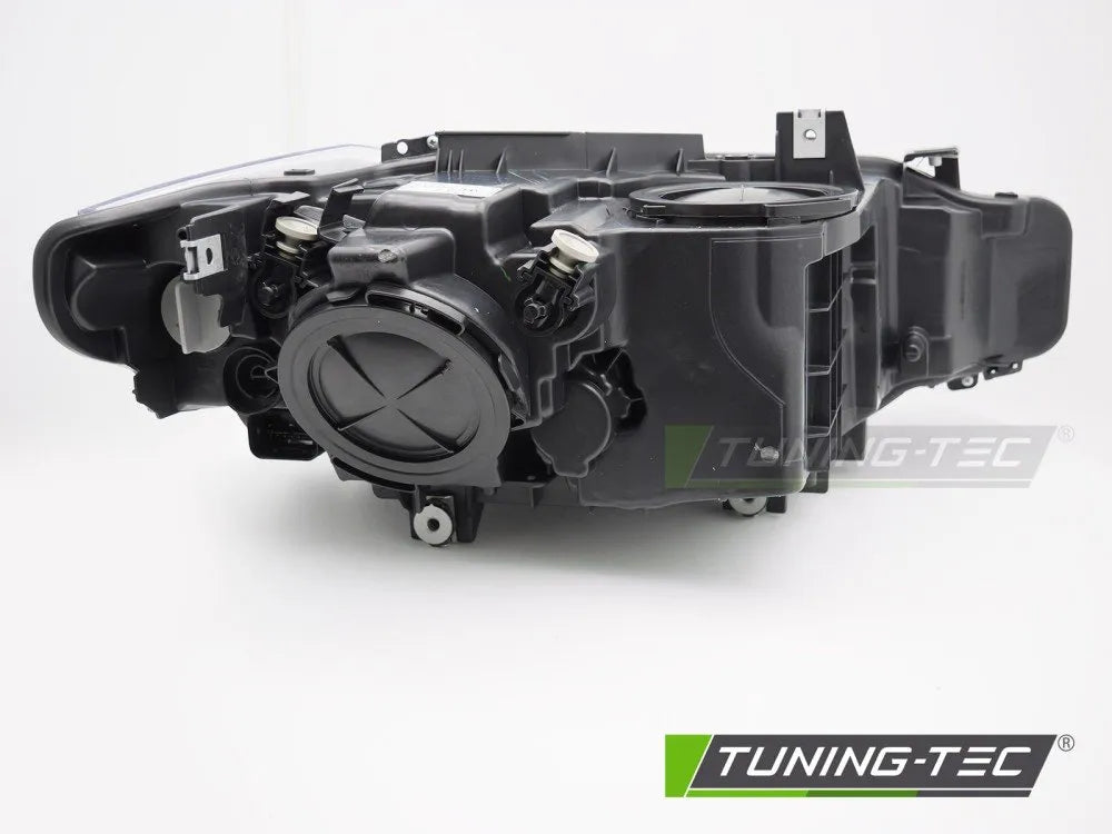 Far TYC partea stanga pentru BMW F30 F31 11-15 - FBM09L
