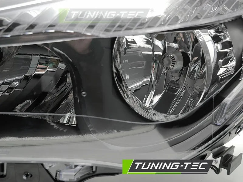 Far negru TYC partea stanga pentru MERCEDES CLA W117 - FME07L