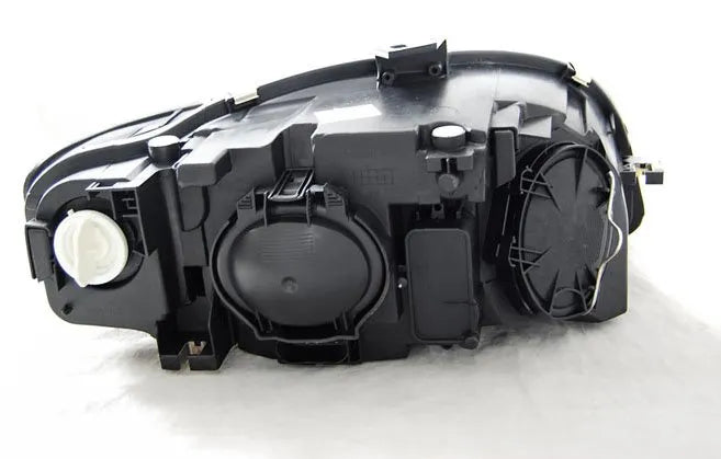 Far stanga pentru Audi A4 11.2004-03.2008 Tuning-Tec - FAU01L