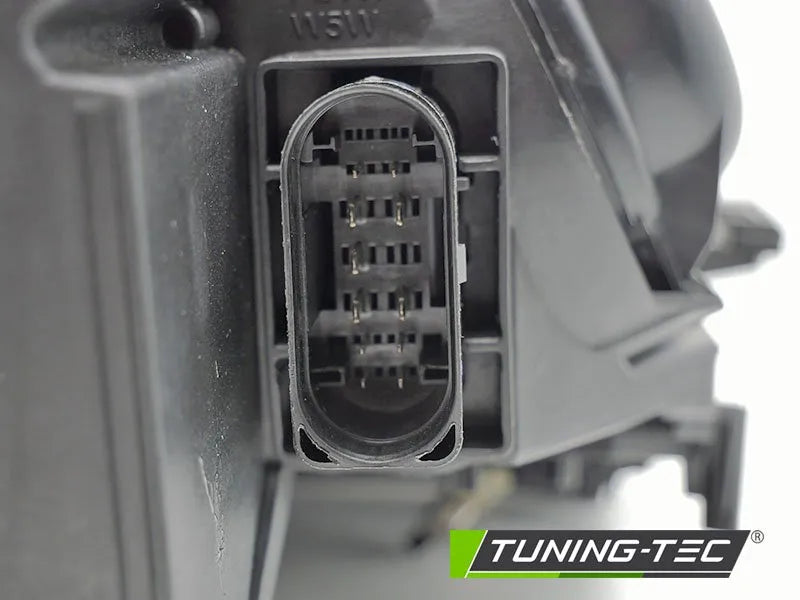 Faruri XENON BLACK pentru AUDI A4 B7 11.04-03.08 - LPAUG5
