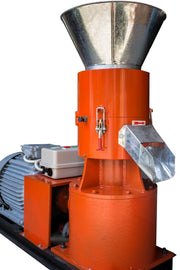 Granulator furaje KL-300 cu 3 matrite, motor inclus 22 kW