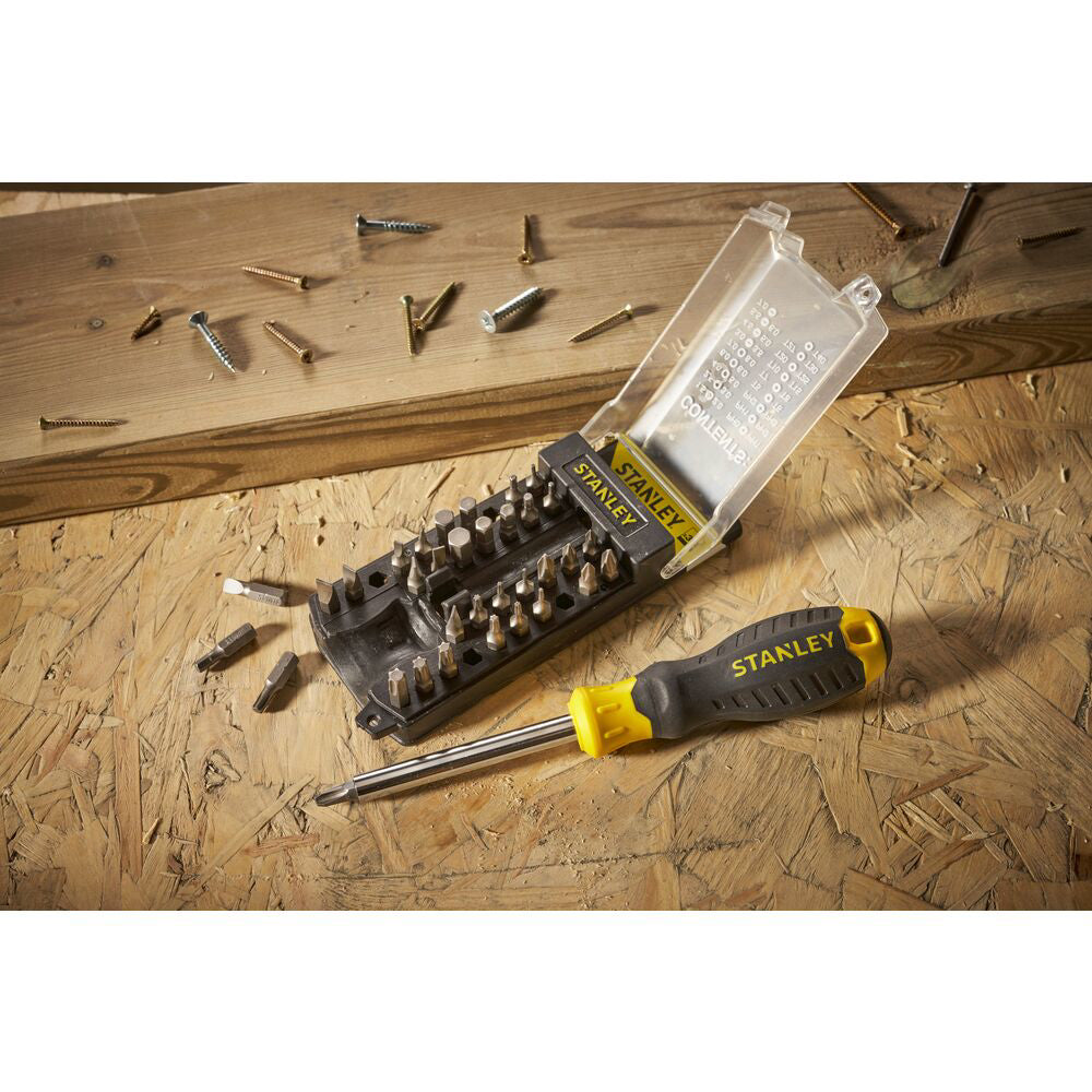 Cumpara acum set surubelnita magnetica cu 34 de biti, Stanley STHT0-70885 de la Mesterul Minune