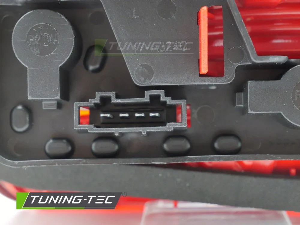 Stop Dreapta RED WHITE TYC FLAP pentru VW JETTA 11-14 - RVW09R