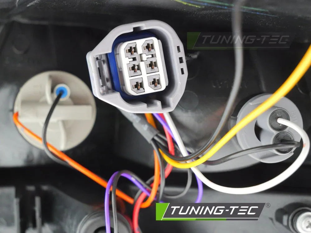 Stop Dreapta TYC LED pentru FORD FOCUS MK3 11-14 HATCHBACK - RFO02R