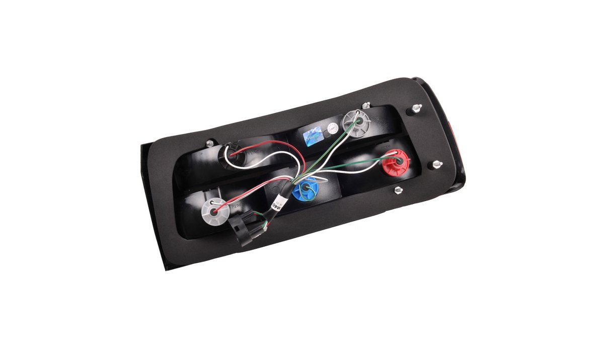 Stopuri spate BMW Seria 3 E30 Facelift Crystal rosu fumuriu - AM-TLIBM0031