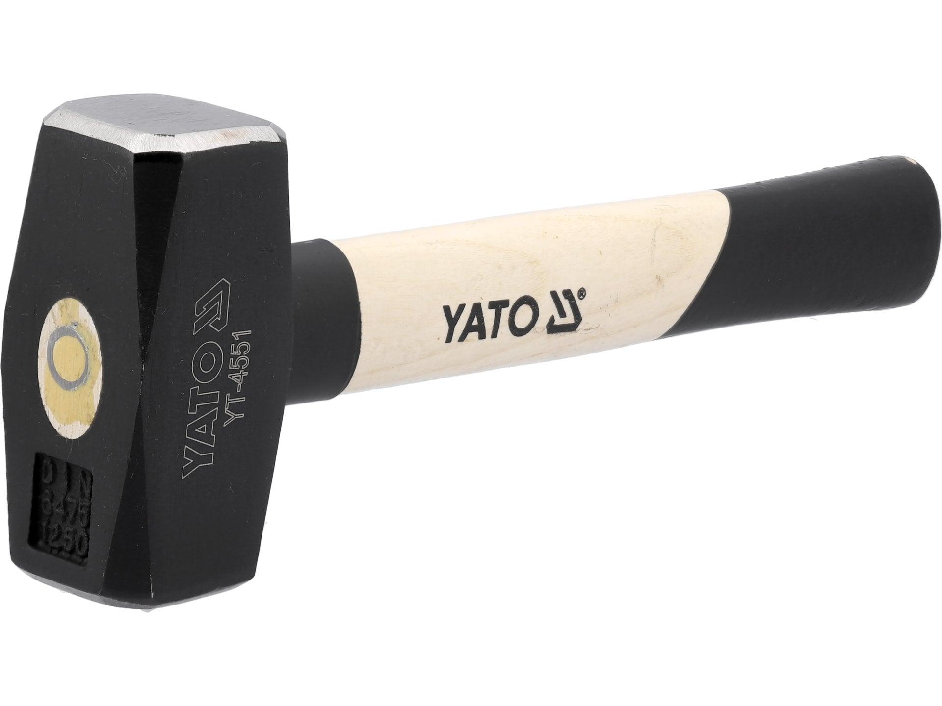 CIOCAN PENTRU ZIDĂRIE 1250G YATO YT-4551