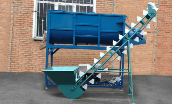 Banda de transportare cu cupe TK-4/4,5