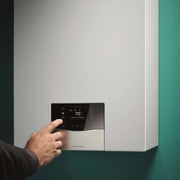 Centrala termica in condensatie Vaillant Ecotec Plus VUW 40CS/1-5, 37.7 kW, incalzire si acm, kit evacuare inclus