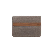 Cumpara Husa de protectie Woodcessories EcoPouch pentru Macbook Air (2018) / 13 Pro, Brown-Grey Cotton de la Mesterul Minune