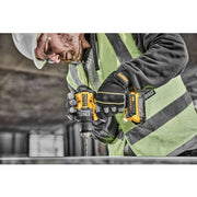 Masina compacta de gaurit si insurubat DeWalt DCD800NT, compatibila cu acumulatori de 18V XR in valiza TSTAK