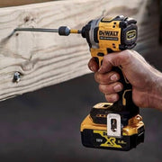 Masina compacta de insurubat cu impact Dewalt DCF850P2T, 2 acumulatori XR 18 V / 5.0 Ah, incarcator, 205 Nm, valiza TSTAK