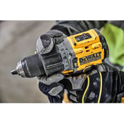Masina compacta de insurubat si gaurit cu percutie DeWalt DCD805P2T, cu 2 acumulatori 18V XR / 5,0Ah si incarcator in valiza TSTAK