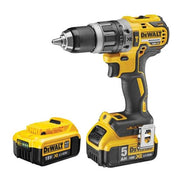 Masina de gaurit si insurubat cu percutie, cu acumulatori Dewalt DCD796P2, 18V/5.0Ah, cuplu maxim 70 Nm, 2 acumulatori, incarcator, valiza de transport