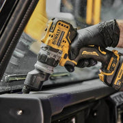 Masina de gaurit si insurubat Dewalt DCD703NT, compatibila cu acumulatori XR 12V, 4 mandrine interschimbabile, 57.5 Nm, valiza de transport TSTAK