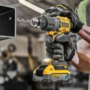 Masina de gaurit si insurubat cu percutie DeWalt DCD805H2T, max 90 Nm, cu 2 acumulatori Powerstack 18V / 5.0Ah, in valiza de transport