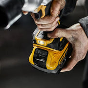 Masina de insurubat cu impact DeWalt DCF961H2G, patrat 1/2