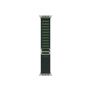 Cumpara Curea Apple pentru Apple Watch 49mm Dark Green Alpine Loop, Large, Natural Titanium Finish de la Mesterul Minune