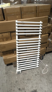 PRODUS RESIGILAT CU DEFECTE ESTETICE DAR IN PERFECTA STARE DE FUNCTIONARE cod 7056 !!! Radiator (calorifer) baie portprosop electric iVigo EHR 5019, 450 W, 500x1000 mm, culoare alb